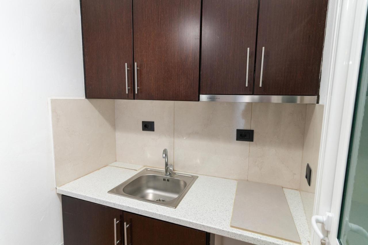 Laa Melossa Sarandë Exterior foto